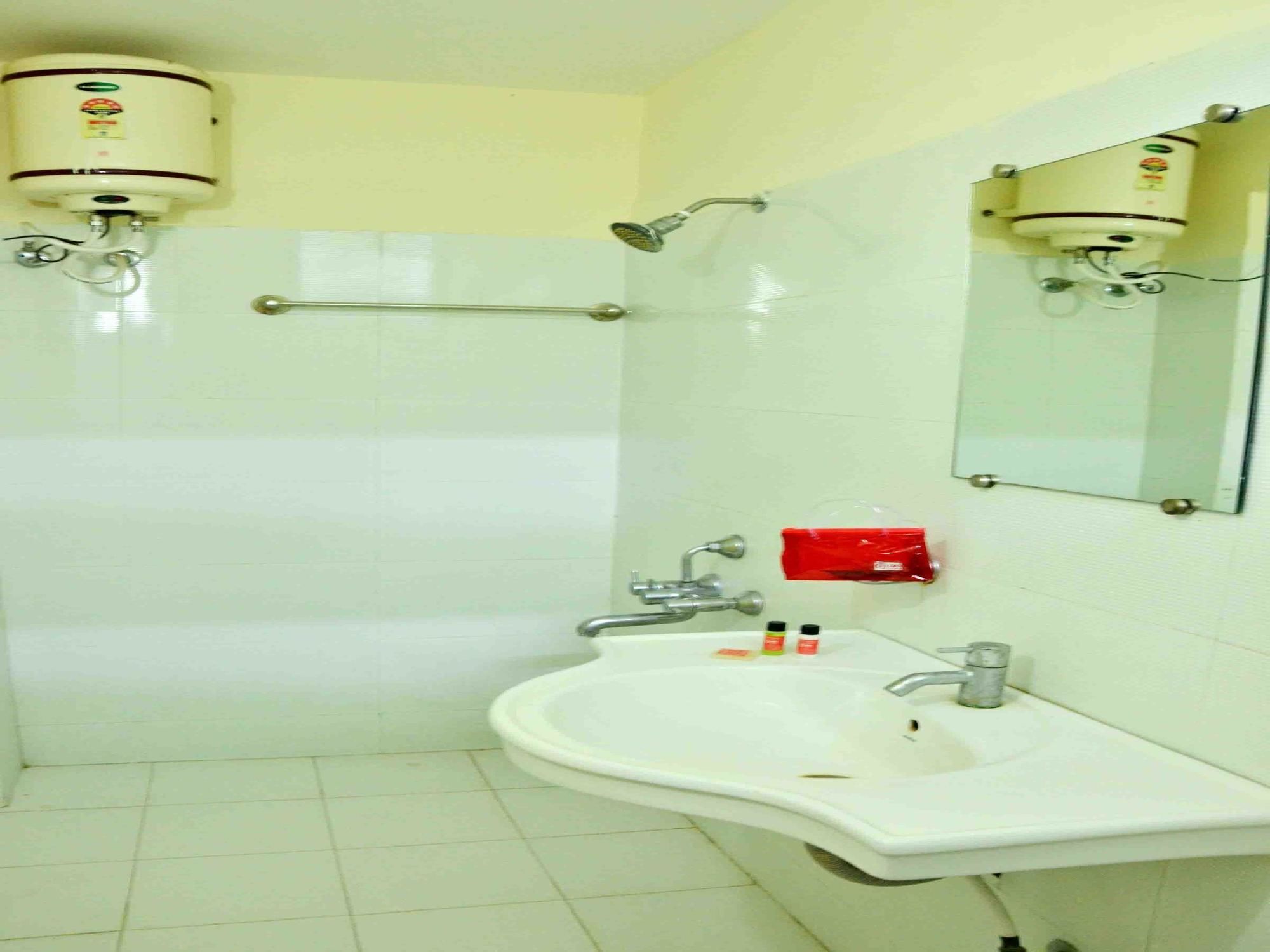 Hotel Vijay Nagar Indore Dış mekan fotoğraf